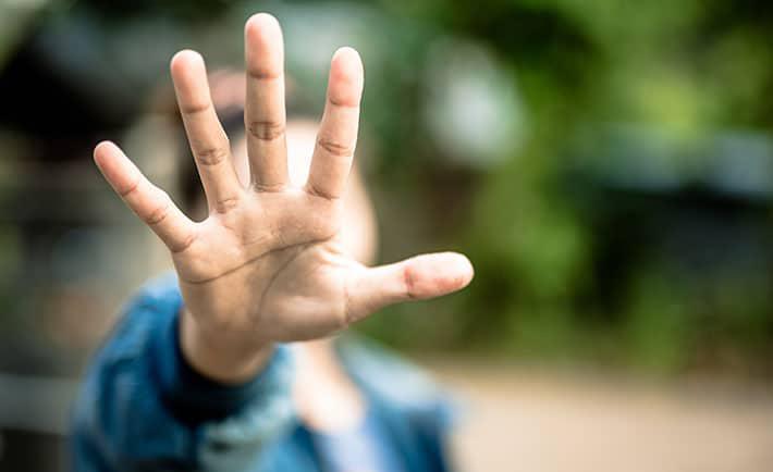 La violence au travail : Le dispositif pour signaler et traiter La violence au travail : Le dispositif pour signaler et traiter