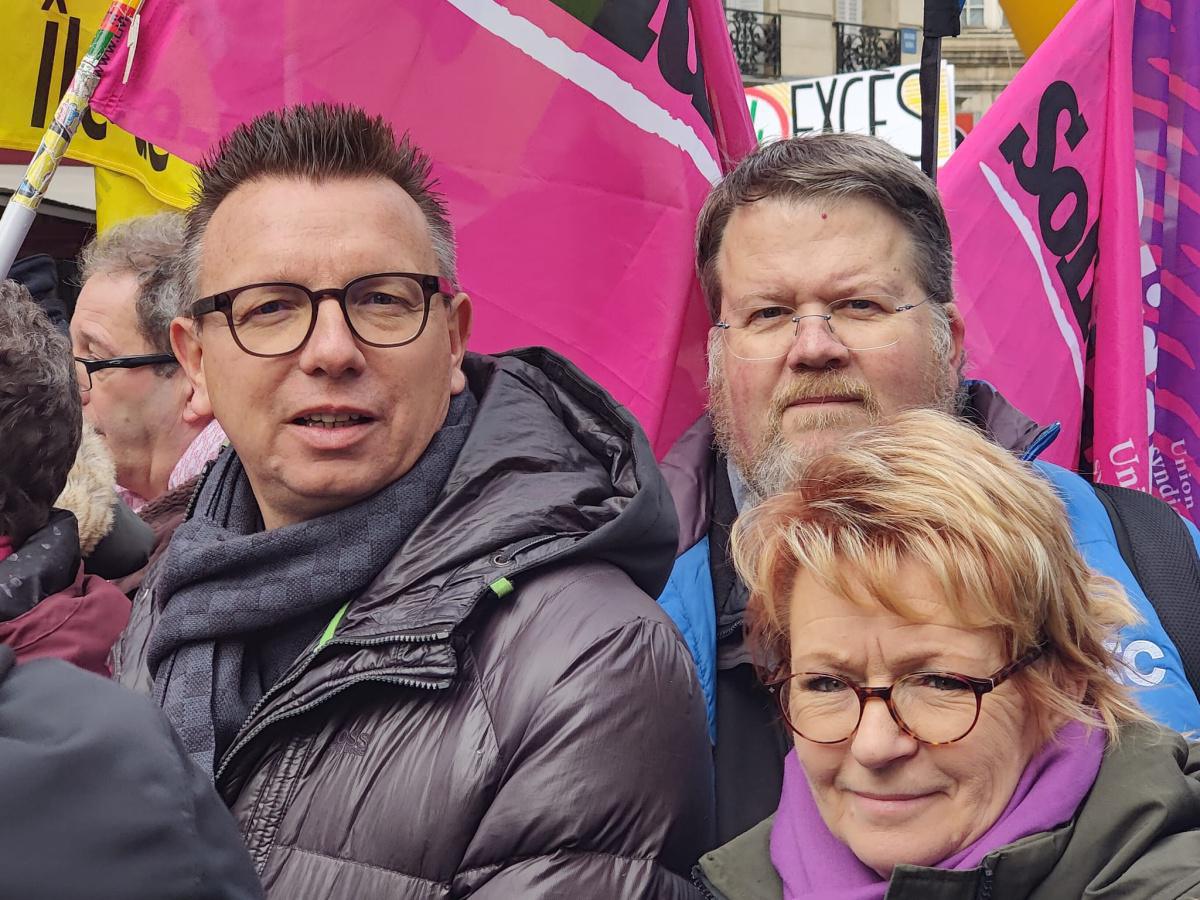 Retour en image de la manifestation du 7 Mars . Retour en image de la manifestation du 7 Mars .