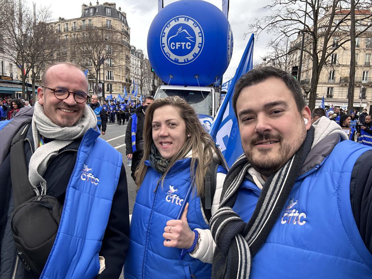Retour en image de la manifestation du 7 Mars . Retour en image de la manifestation du 7 Mars .