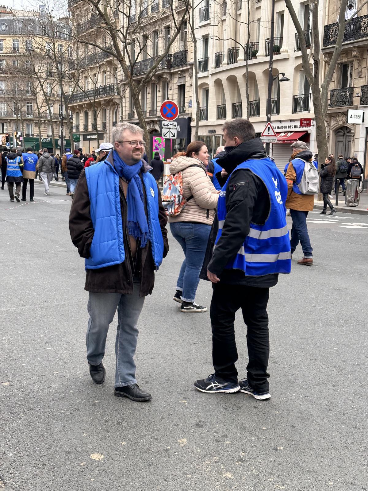 Retour en image de la manifestation du 7 Mars . Retour en image de la manifestation du 7 Mars .