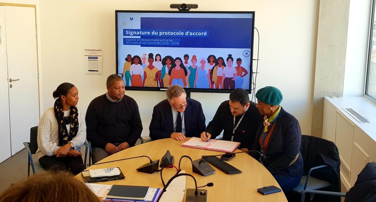 Protocole Egalité professionnelle Femmes / Hommes . La CFTC signataire 