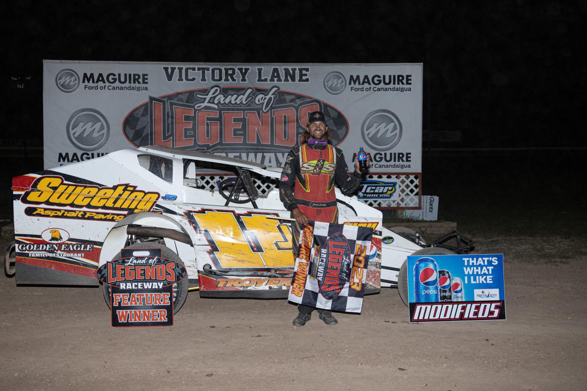 Sweeting & Herrick Capture First Canandaigua Checkered Flags
