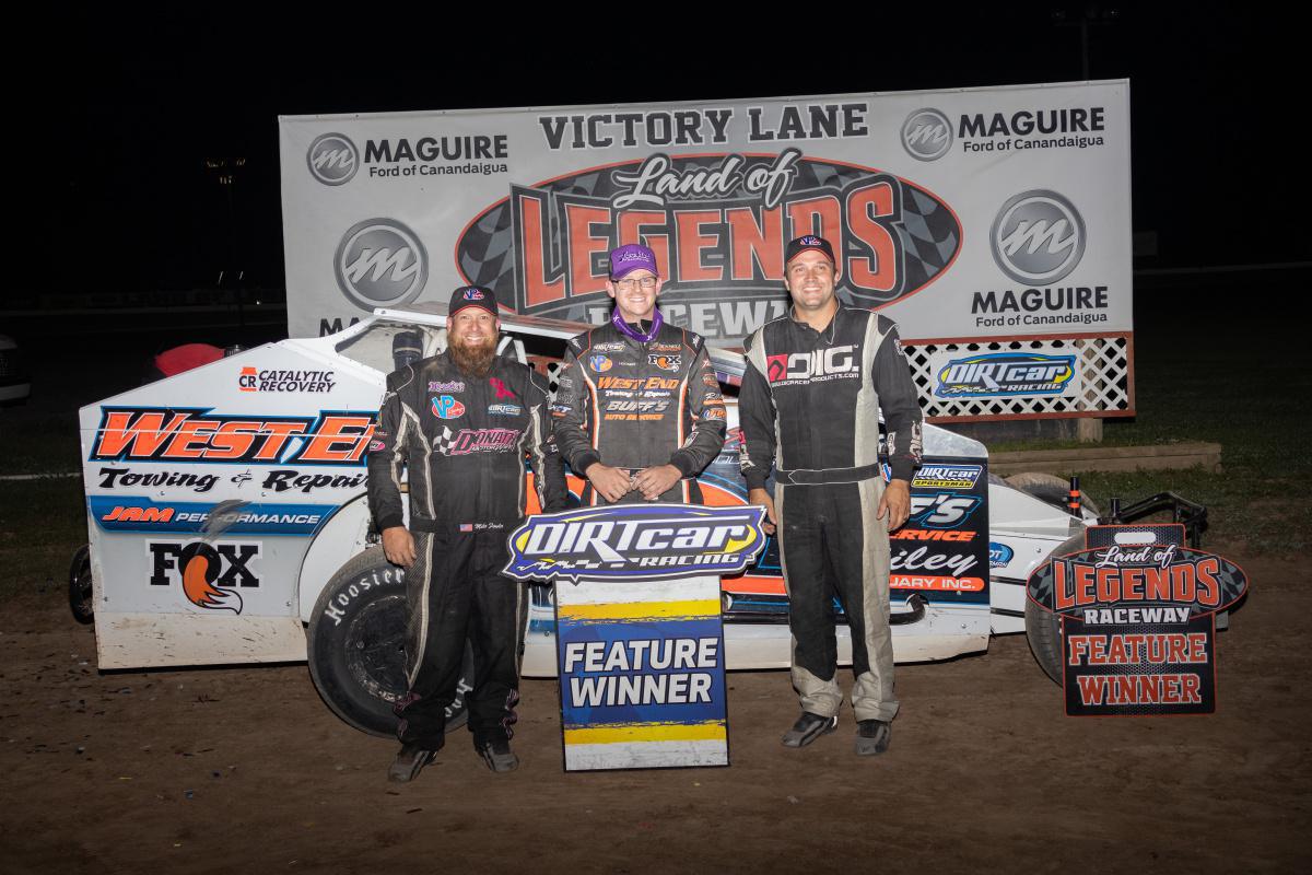 Sheppard & Buff Share Spotlight In 'SummerFAST' Series  Sheppard & Buff Share Spotlight In 'SummerFAST' Series