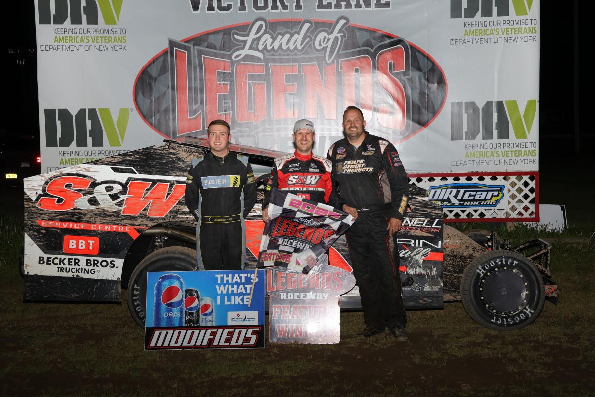 Williamson Outlasts Mother Nature For 2nd Straight LOLR Big-Block Win Williamson Outlasts Mother Nature For 2nd Straight LOLR Big-Block Win