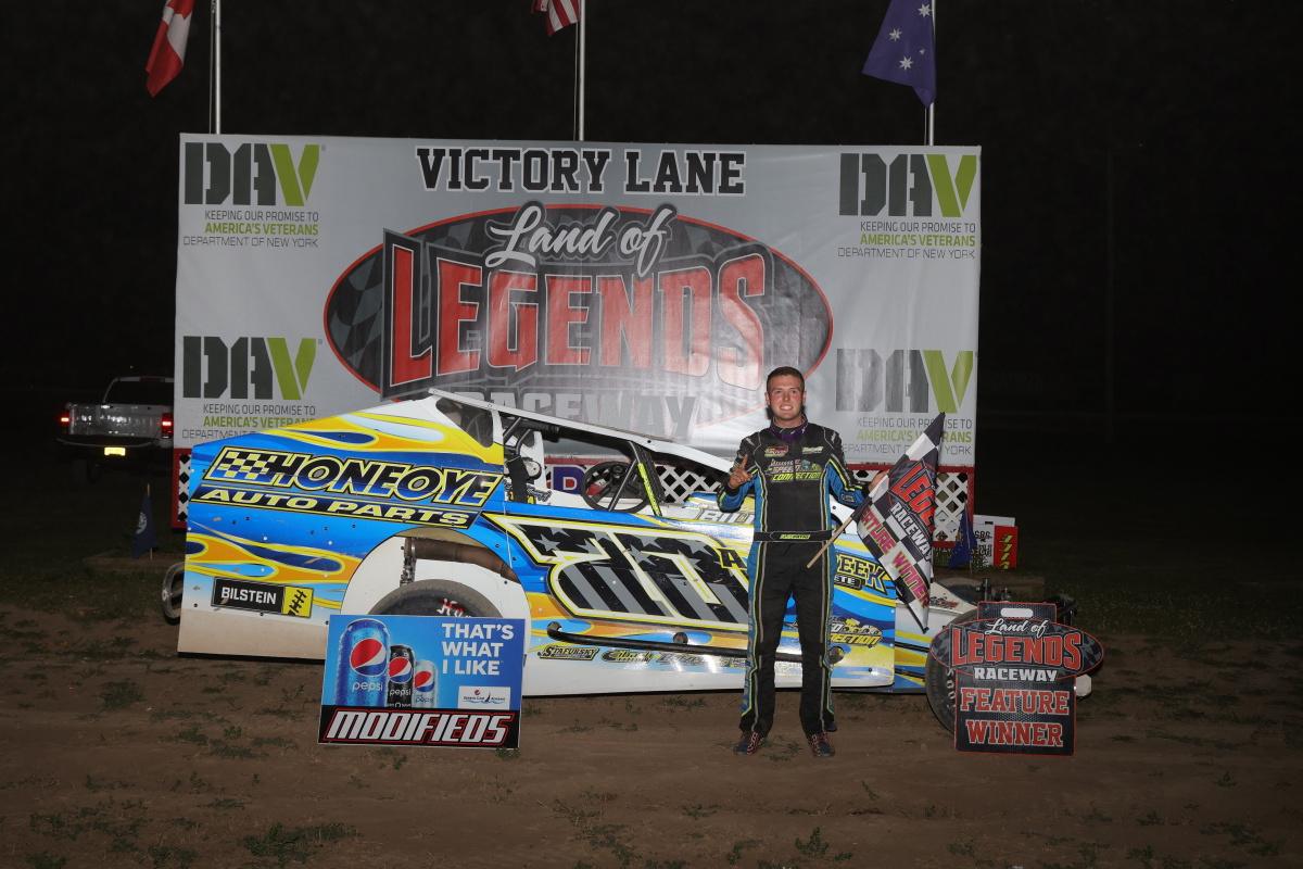 Comfort Cops 1st Career Sportsman Series Win Saturday In Canandaigua