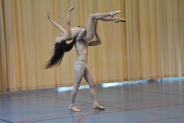 Une belle rencontre autour des poèmes chorégraphiés de Charles Baudelaire Une belle rencontre autour des poèmes chorégraphiés de Charles Baudelaire