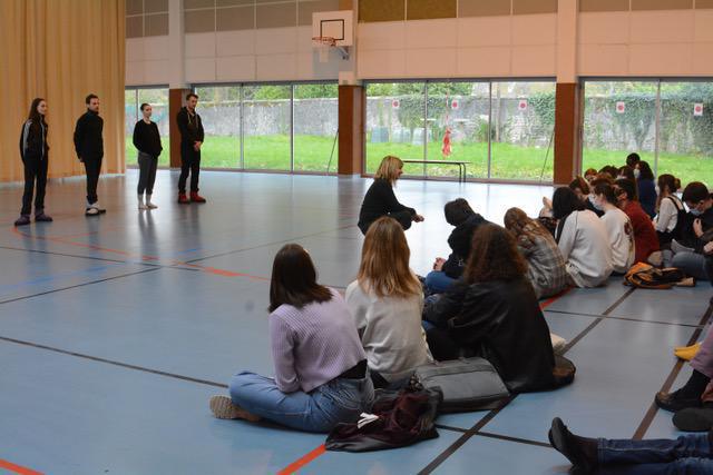Une belle rencontre autour des poèmes chorégraphiés de Charles Baudelaire Une belle rencontre autour des poèmes chorégraphiés de Charles Baudelaire