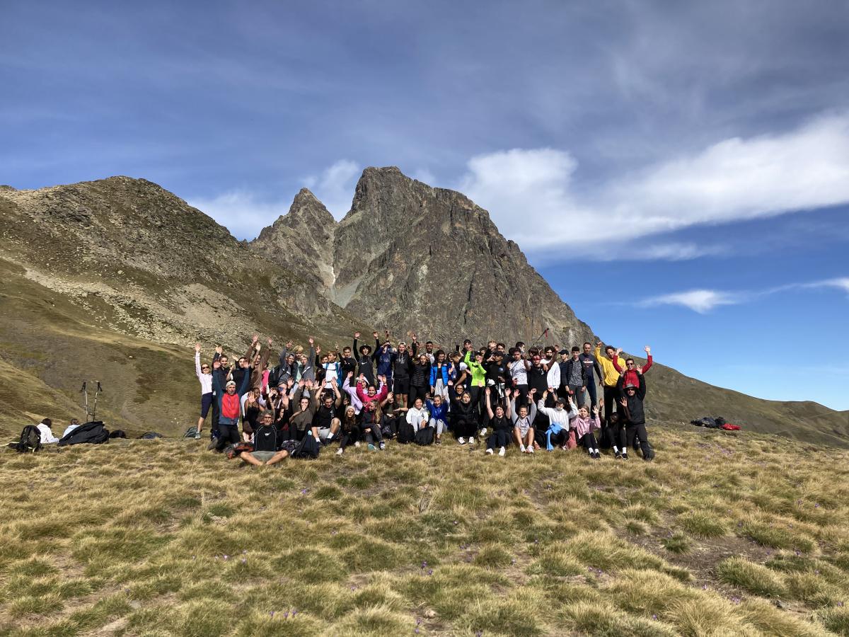 Les élèves de 1ère STMG à la rencontre de l'Ossau, le 23 septembre 2021  Les élèves de 1ère STMG à la rencontre de l'Ossau, le 23 septembre 2021