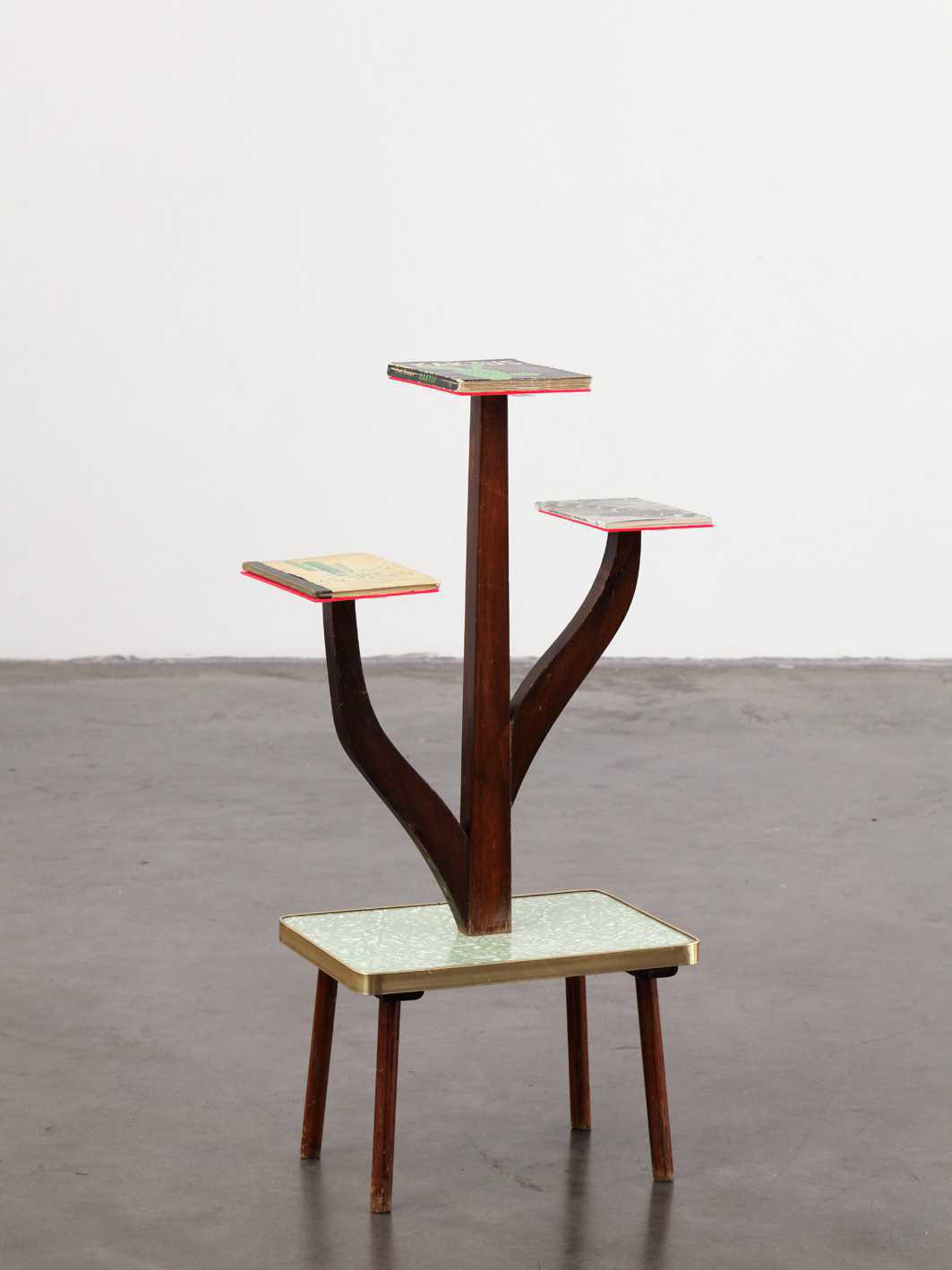 "La Clé Duchamp" ou quand le lycée devient un lieu d'exposition d'oeuvres d'art contemporain "La Clé Duchamp" ou quand le lycée devient un lieu d'exposition d'oeuvres d'art contemporain