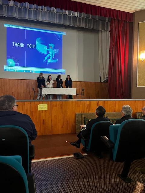 L'équipe du lycée récompensée au PAENA L'équipe du lycée récompensée au PAENA