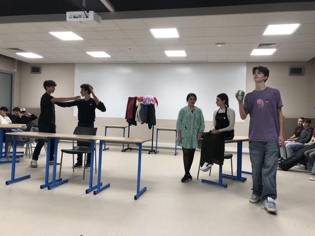 Théâtre Abibac 2024/25 Théâtre Abibac 2024/25