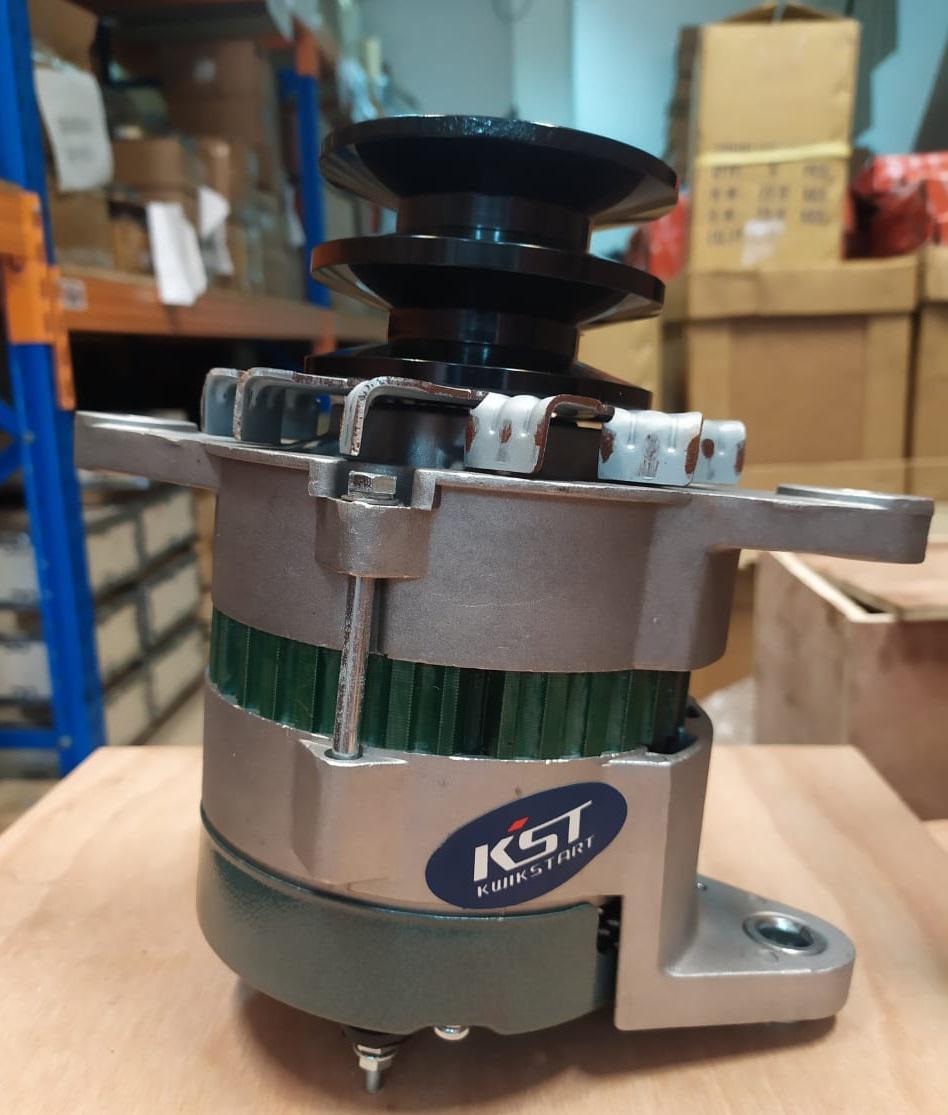Dinamo Alternator PC400-5/6D125