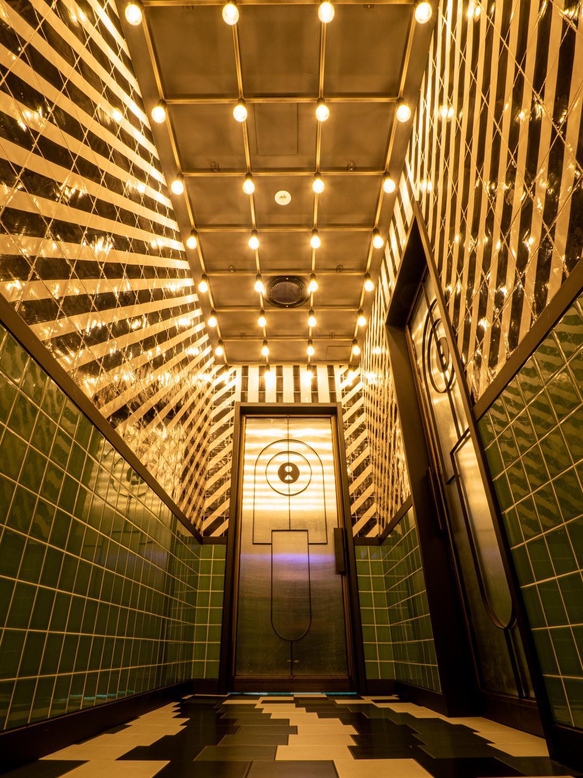 CRAPULE CLUB CRAPULE CLUB