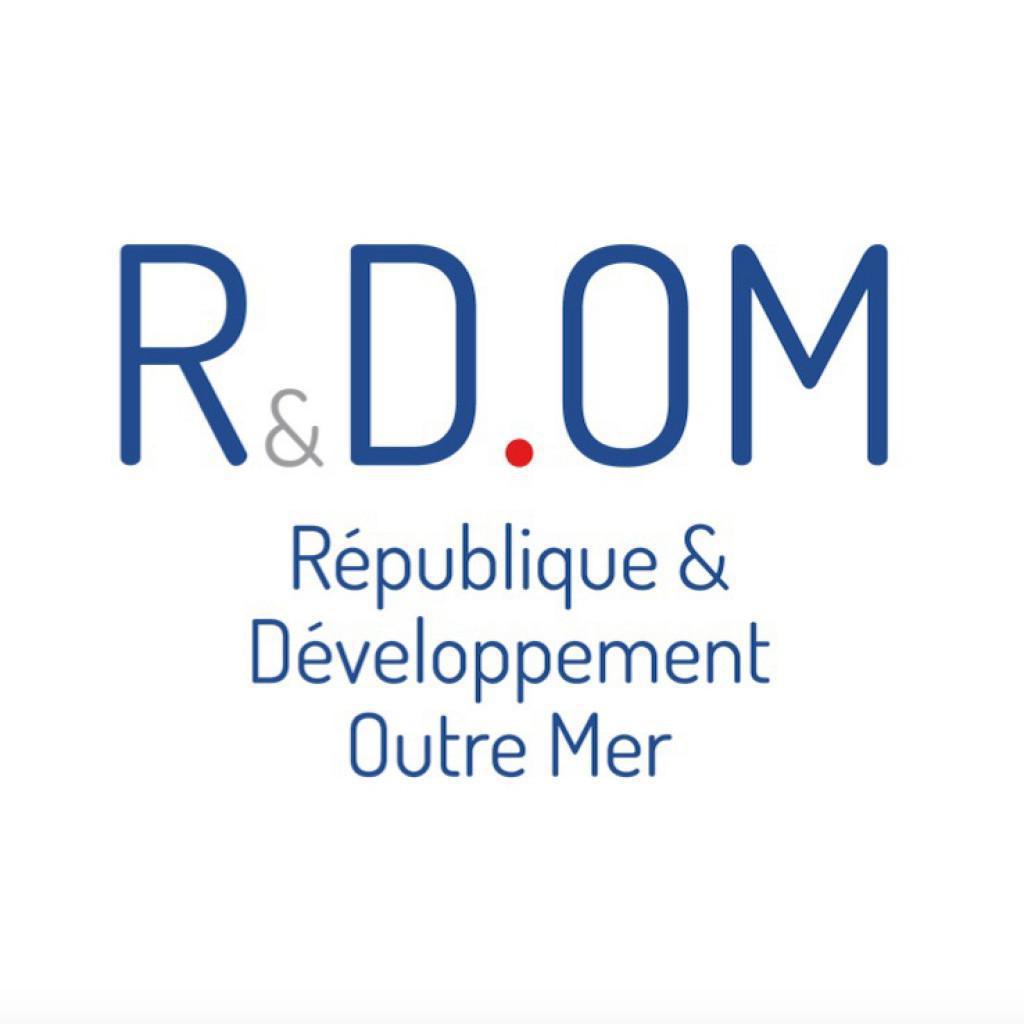 R & DOM R & DOM