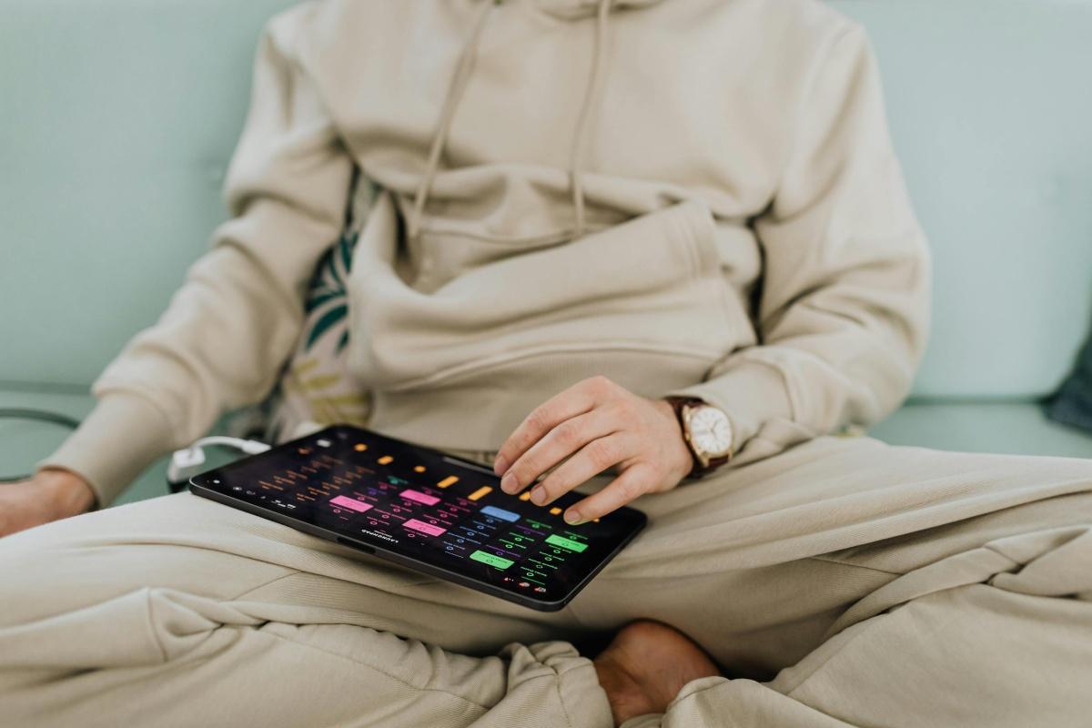 Après les RTT, place aux TTR : quels sont ces nouveaux jours de congé dont vous pourriez bientôt profiter ? Après les RTT, place aux TTR : quels sont ces nouveaux jours de congé dont vous pourriez bientôt profiter ?