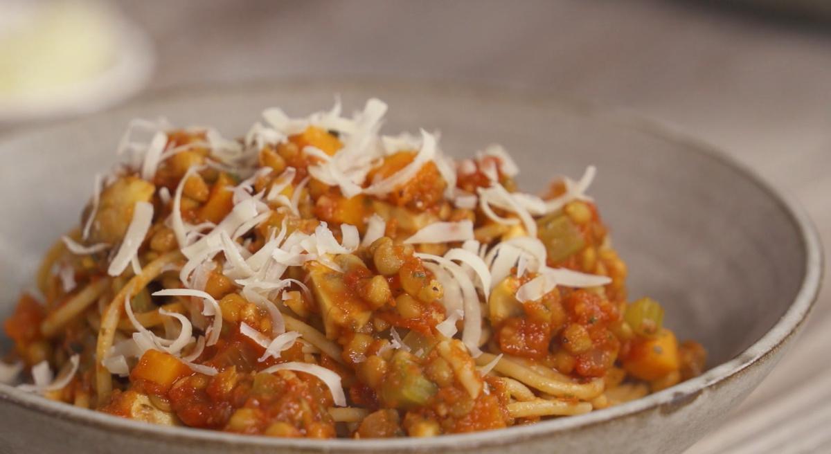 Vegetarian Spaghetti Bolognese: Operation Transformation 