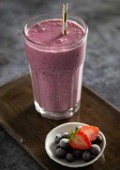 Mixed Berry Smoothie - Operation Transformation 2024