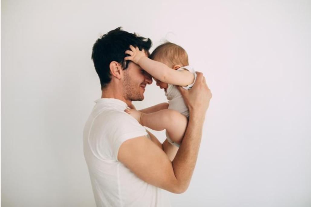 Congé de naissance/de paternité : les règles changent au 1er juillet 2021 Congé de naissance/de paternité : les règles changent au 1er juillet 2021