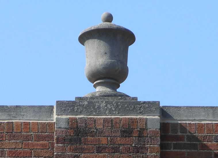 Robert Louis Stevenson Elementary School