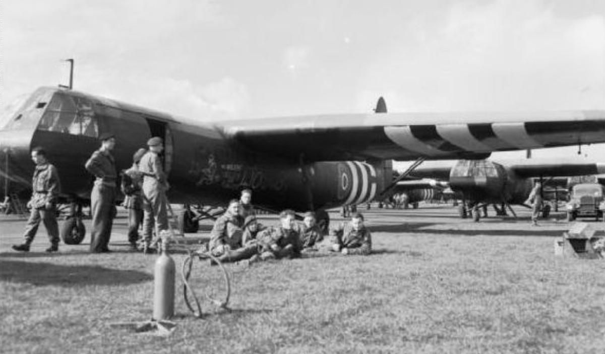 Short Stirling MK. LVLJ618