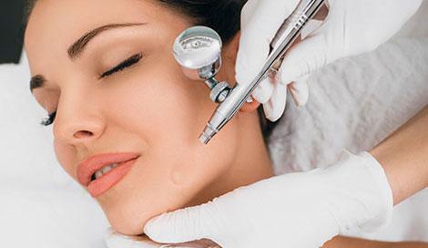 Ossigenoterapia viso con gocce dermoattive Ossigenoterapia viso con gocce dermoattive