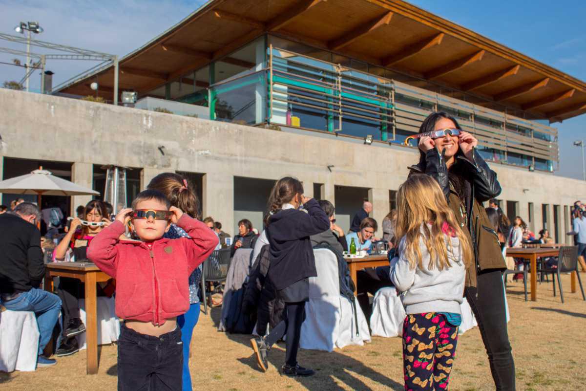 Así se vivió el eclipse solar en nuestro Club Así se vivió el eclipse solar en nuestro Club
