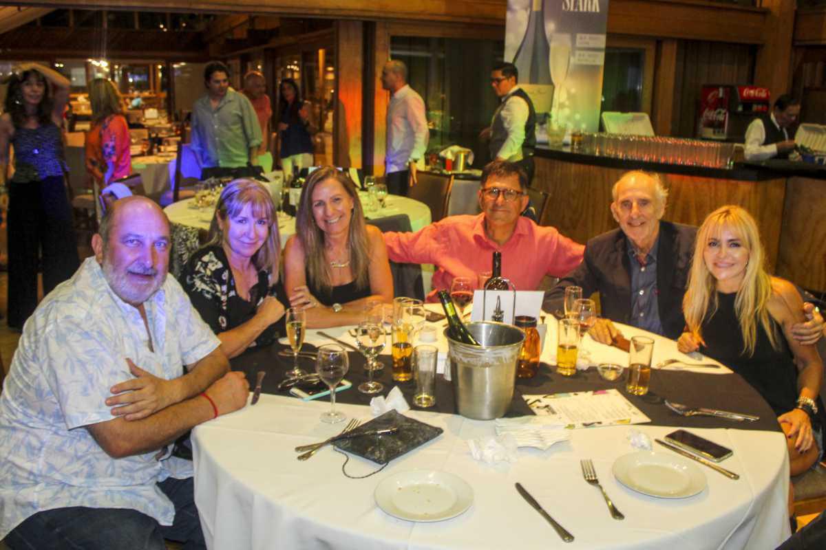 Gran fiesta bailable de termino de año junto a Maldita Banda Gran fiesta bailable de termino de año junto a Maldita Banda