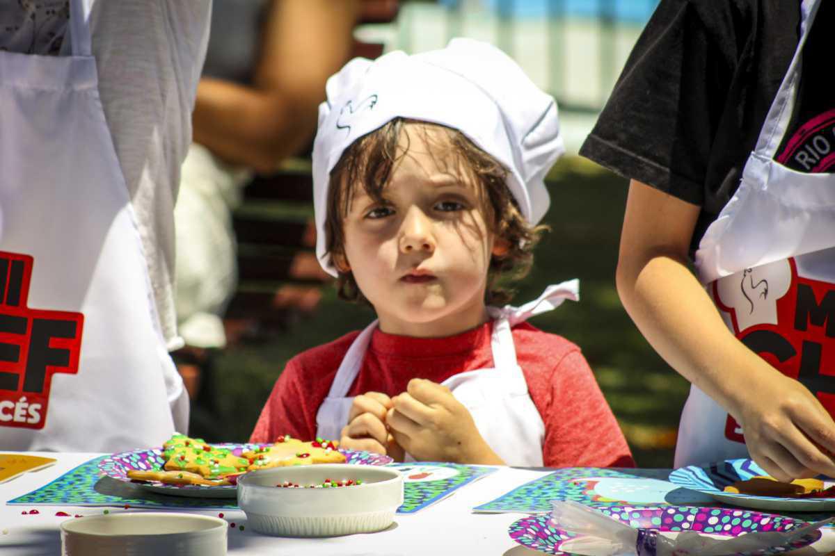 Exitoso taller de galletas navideñas vivimos en Sport Francés Exitoso taller de galletas navideñas vivimos en Sport Francés