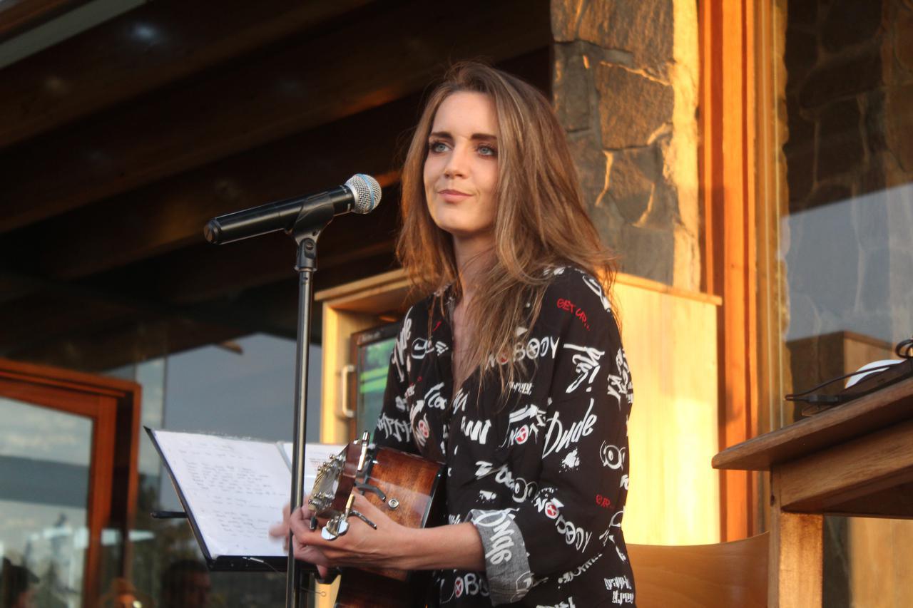 Sarah Murray en vivo - Sunset Sport 2020