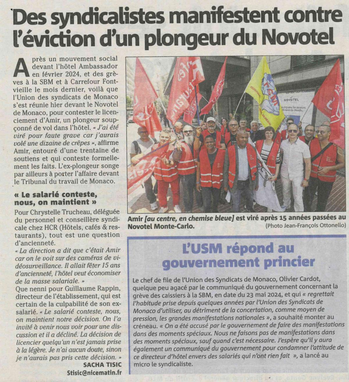 Des syndicalistes manifestent contre l'éviction d'un plongeur du Novotel