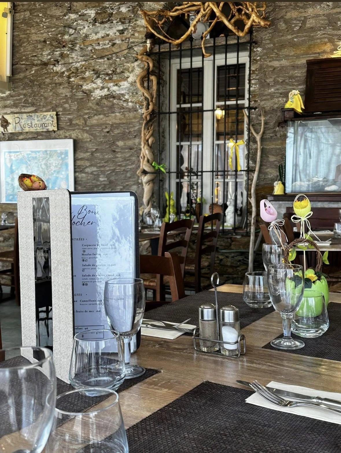 Hôtel Restaurant Au Bon Clocher Hôtel Restaurant Au Bon Clocher