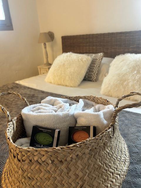 Dormir dans une bergerie rénovée Dormir dans une bergerie rénovée