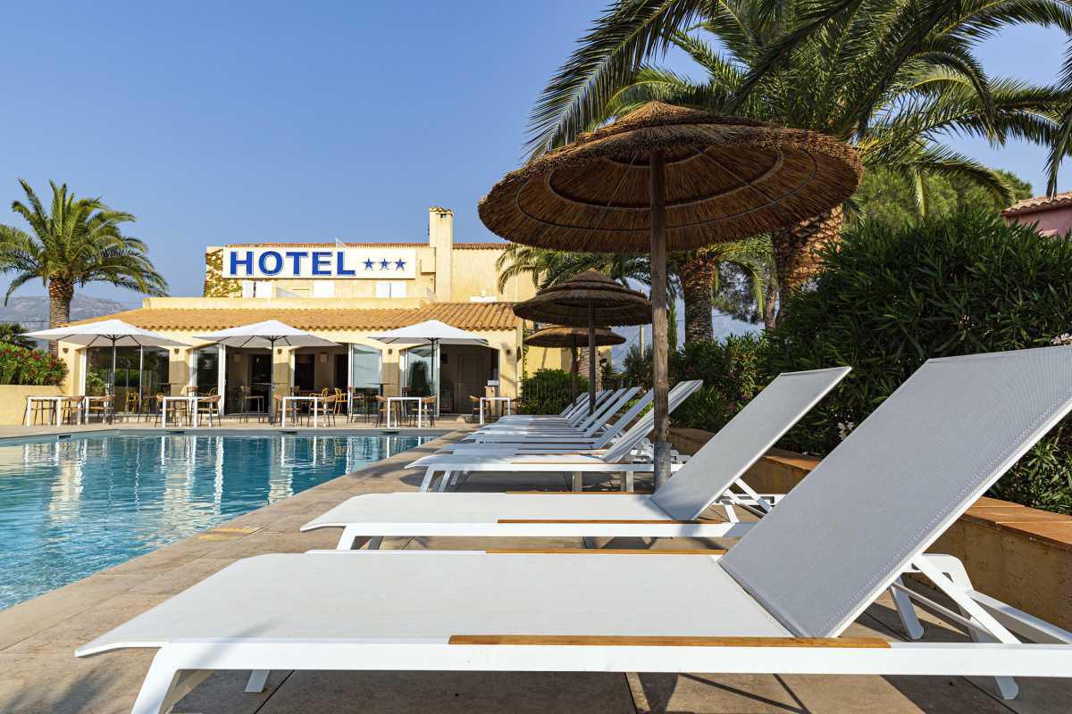 Hôtel Cesario*** 