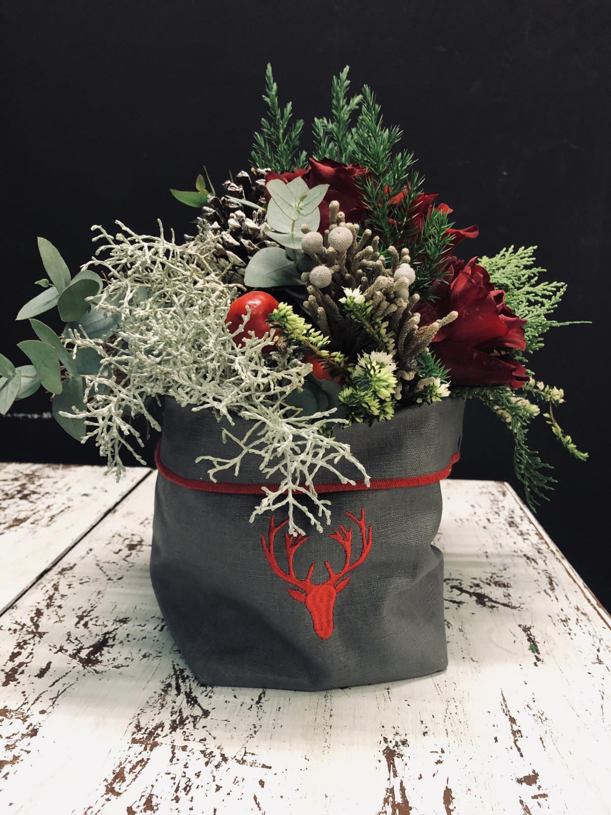 Collezione Ricami - Embroidery Collection Collezione Ricami - Embroidery Collection