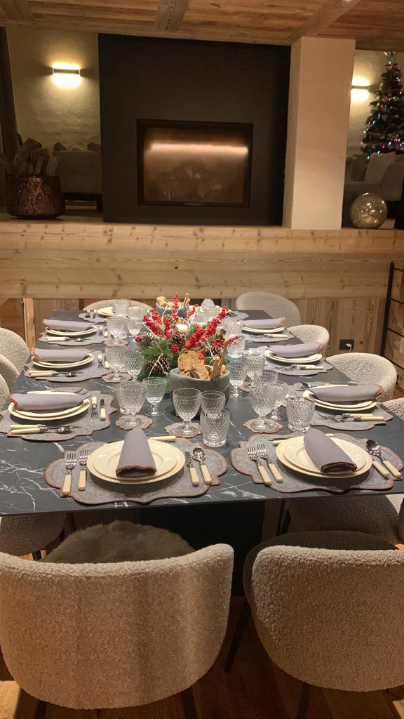 bc982644-f925-4804-b8a6-e3d5807be183 2