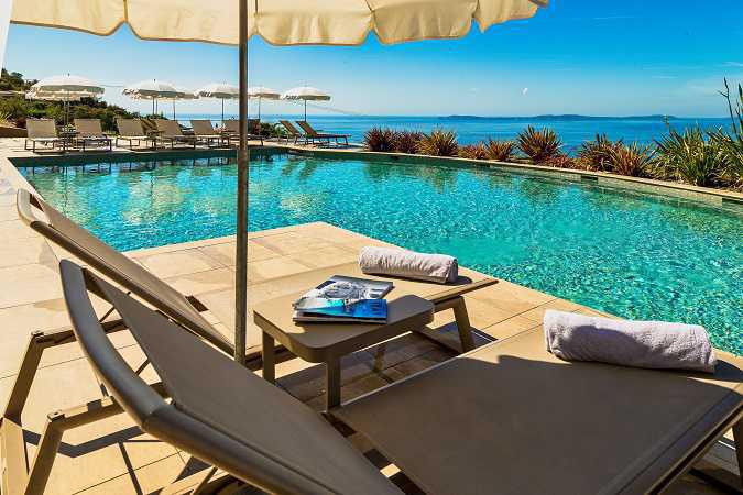 Hôtel Restaurant La Villa Douce ★★★★