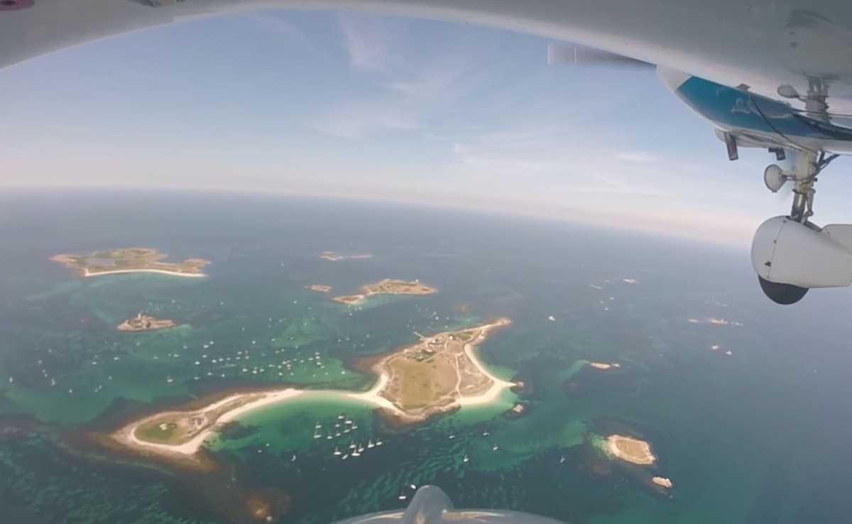 LFES Guiscriff Scaer ⛽️ H24 Total - 🏘 🛏🍴 📸 🚲 < 2 km LFES Guiscriff Scaer ⛽️ H24 Total - 🏘 🛏🍴 📸 🚲 < 2 km