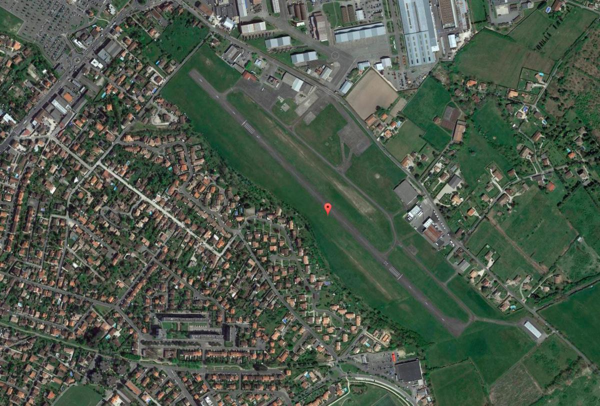 LFDB MONTAUBAN ⛽️ - 🛏🍴🚍 < 2 km LFDB MONTAUBAN ⛽️ - 🛏🍴🚍 < 2 km