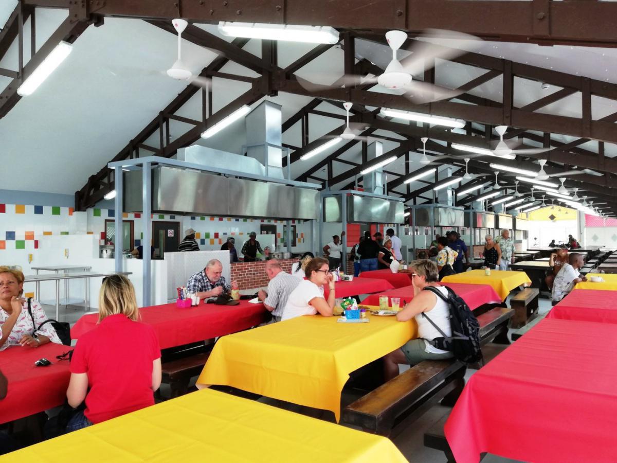 8 CURAÇAO RESTAURANTS THAT’LL GIVE YOU A TASTE OF THIS BEAUTIFUL ISLAND