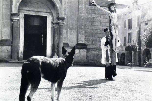 Don Camillo, 71 anni ma non li dimostra Don Camillo, 71 anni ma non li dimostra