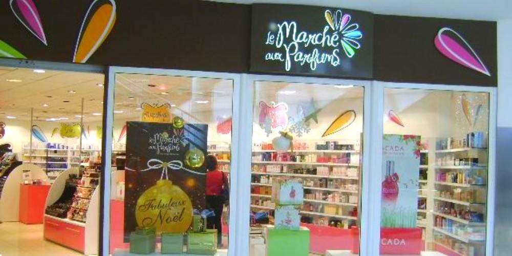 LE MARCHÉ AUX PARFUMS LE MARCHÉ AUX PARFUMS