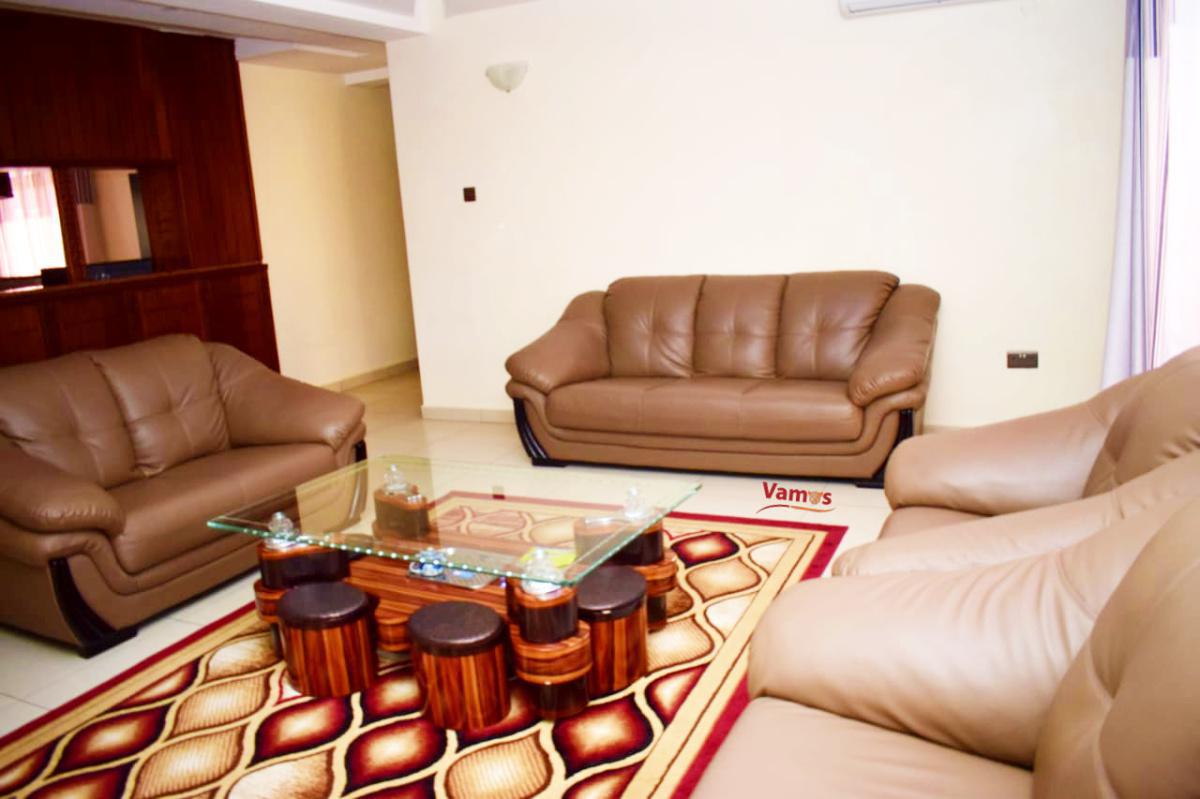 Stunning Nyali Penthouse with a sea view, 5499 per person for 3 Days