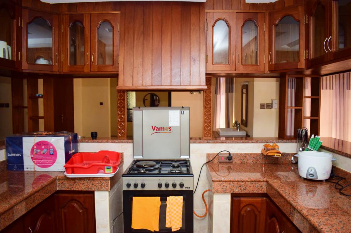Stunning Nyali Penthouse with a sea view, 5499 per person for 3 Days