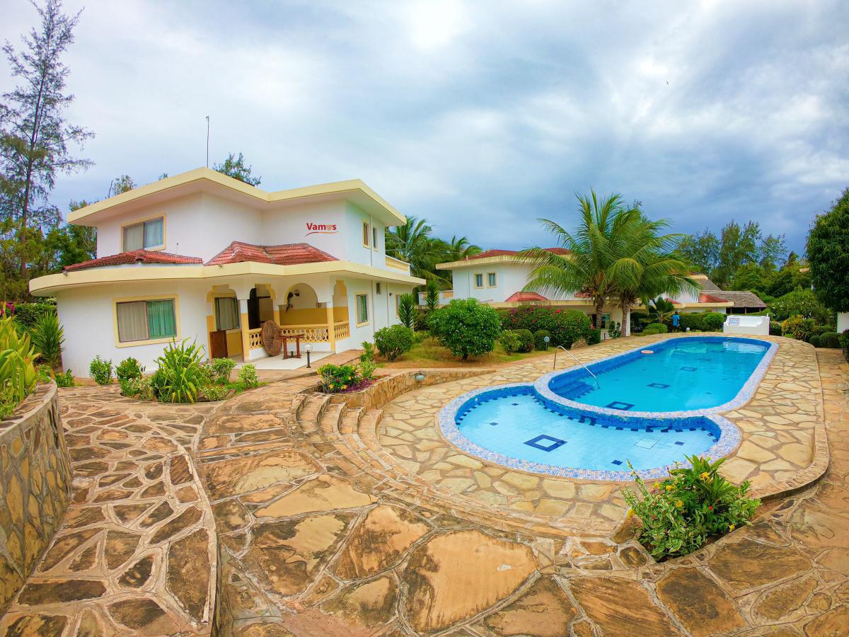  Executive Villas Near a stunning Beach, from 2399/pp