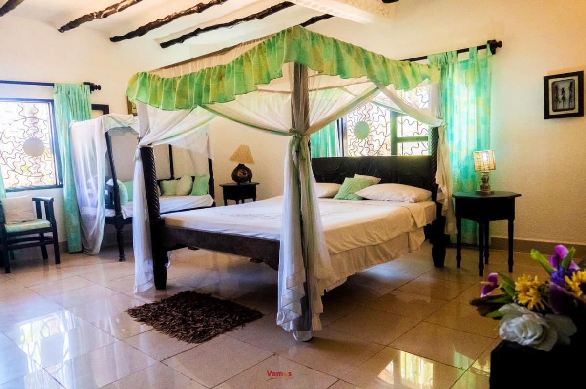 Charming Villa & Bungalow near Watamu Beach from 1699/pp