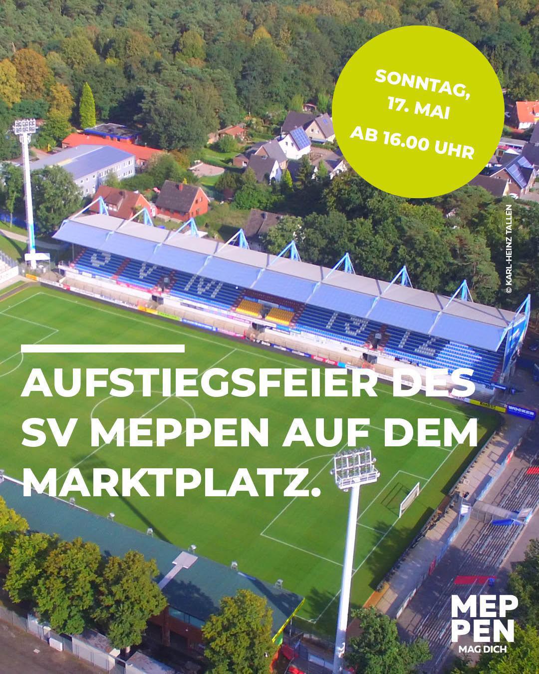 Aufstiegsfeier auf dem Marktplatz