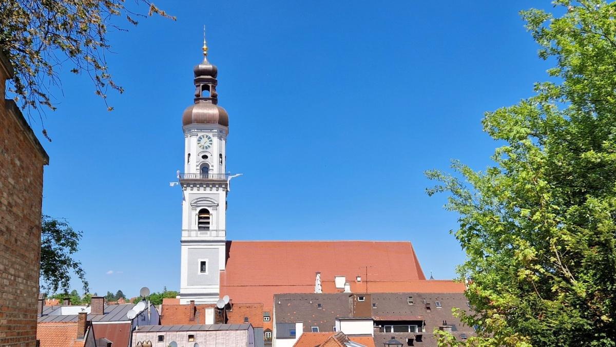 Pfarrkirche St. Georg Pfarrkirche St. Georg