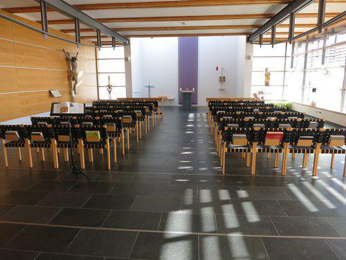 Klinikkapelle im Freisinger Krankenhaus Klinikkapelle im Freisinger Krankenhaus