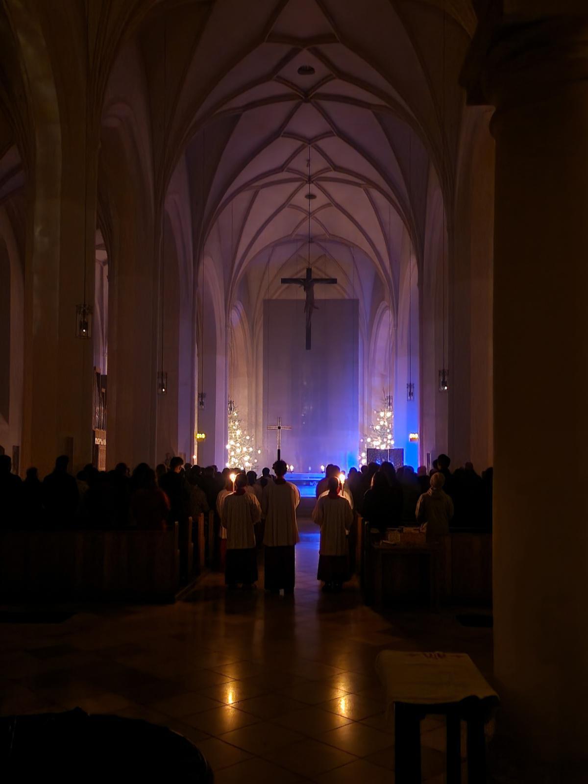 Fröhliche Weihnachten! Fröhliche Weihnachten!