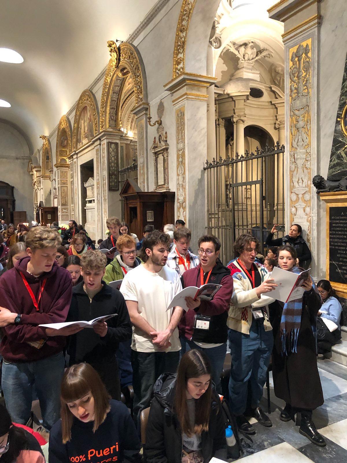 Christbaumbrand am Tiberstrand Christbaumbrand am Tiberstrand